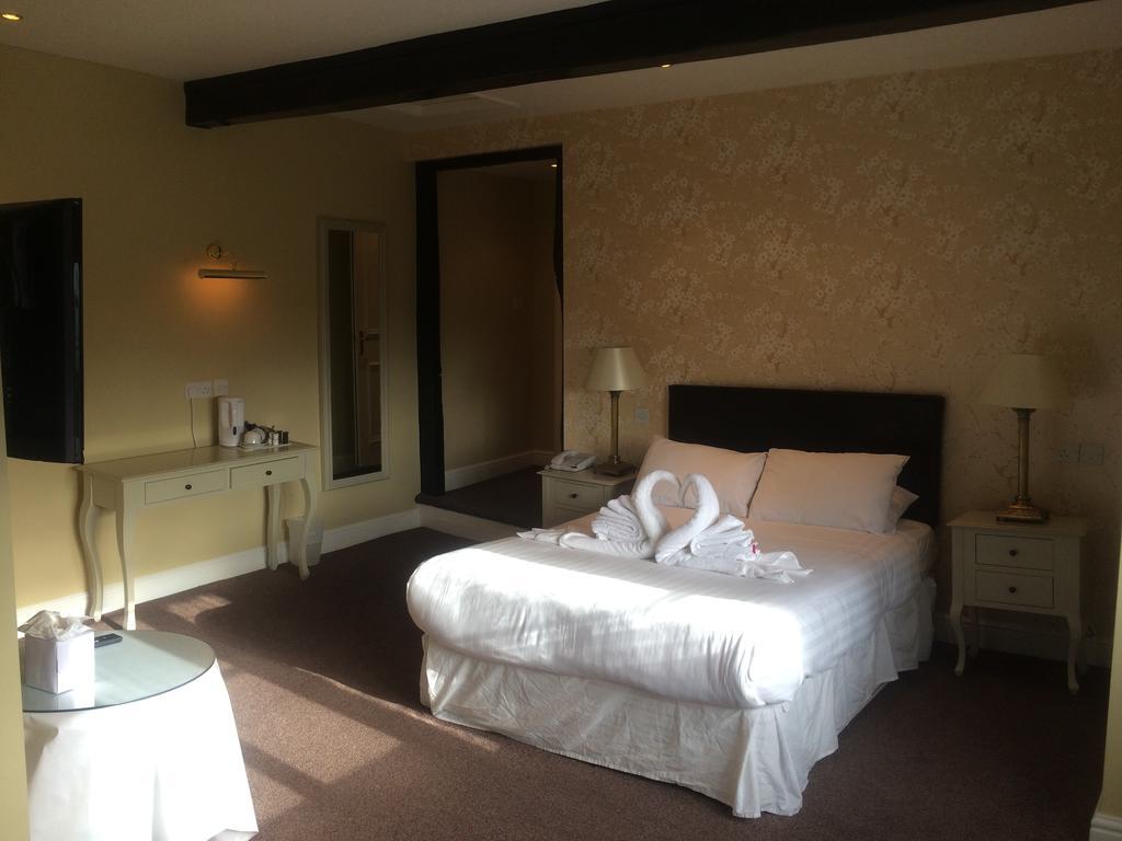 Limes Hotel Needham Market الغرفة الصورة